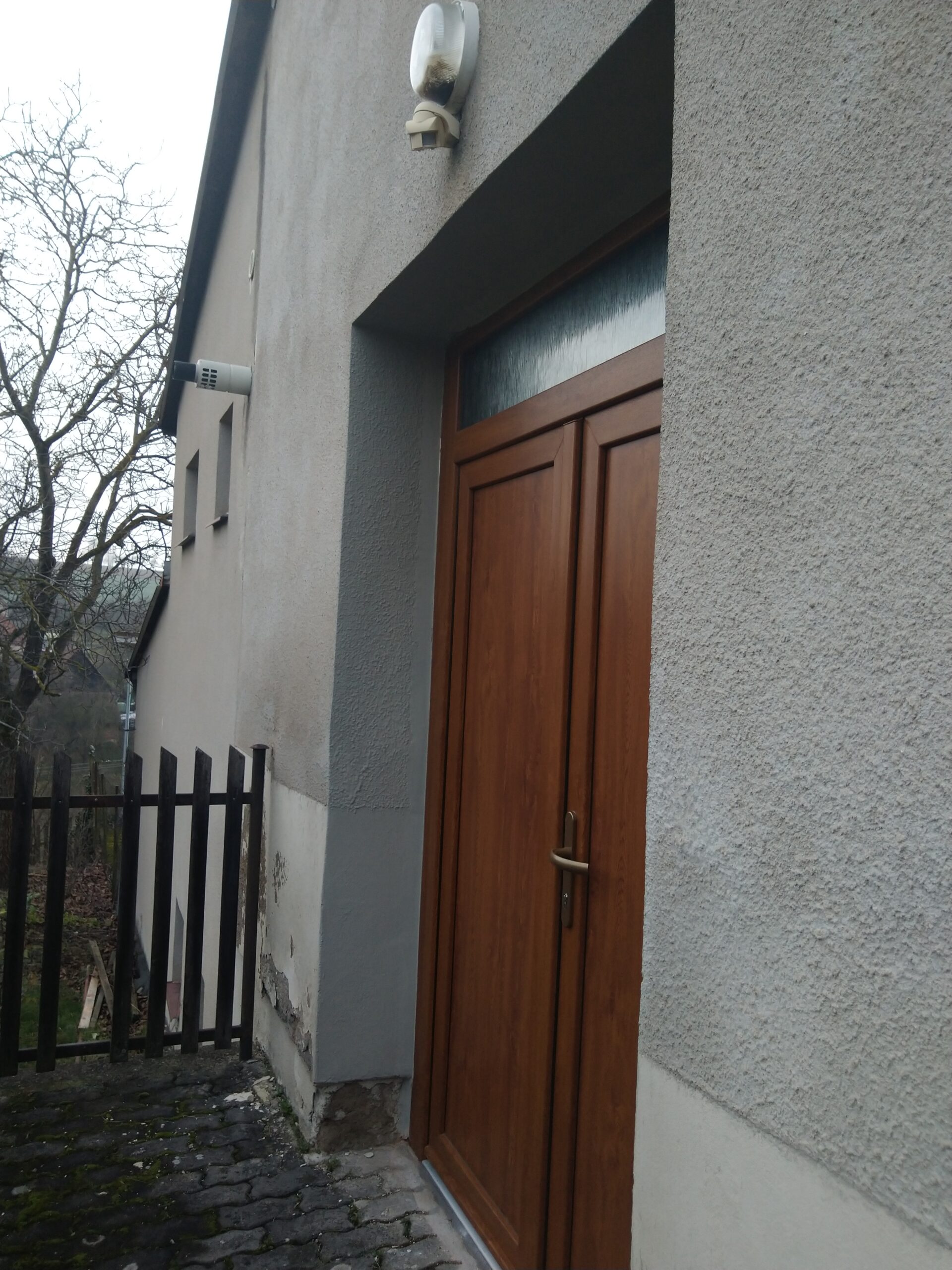 Fotografie k projektu Výměna vstupních dveří Obecního domu